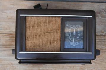 Philips Radio klein 208U bakeliet uit 1944 nummer B 50954  beschikbaar voor biedingen