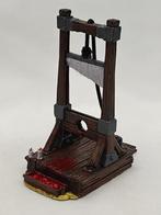 Guillotine – uit de Dungeons Torture Machines Collectie, Ophalen of Verzenden, Nieuw, Overige soorten, Figuurtje(s)