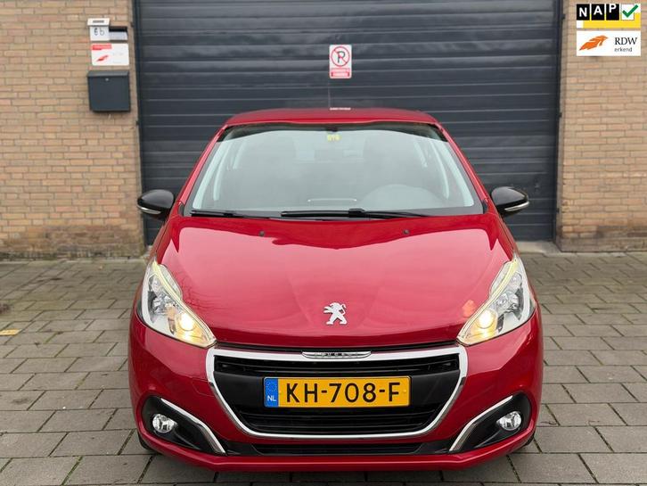 Peugeot 208 1.2 PureTech Blue Lion Airco Cruise Navi PDC, Auto's, Peugeot, Bedrijf, Te koop, ABS, Airbags, Airconditioning, Bluetooth