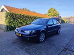 Renault Laguna 2.0 16V 135PK 2007 Blauw - Open dak - Cruise, 4 cilinders, Parkeersensor, Blauw, Leder en Stof