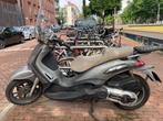 Piaggio Beverly 500 Scooter, Motoren, Scooter, 495 cc, Particulier, 1 cilinder