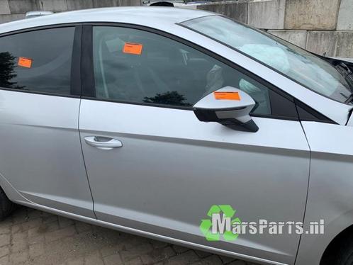 Portier 4Deurs rechts-voor van een Seat Leon, Auto-onderdelen, Carrosserie en Plaatwerk, Deur, Seat, Gebruikt, 3 maanden garantie