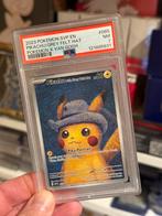 Pikachu Grey Felt Hat 085 PSA 7 “Van Gogh”, Ophalen of Verzenden, Nieuw, Losse kaart