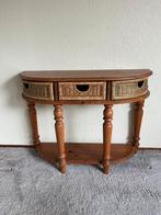 Sidetable met rieten mandjes, Huis en Inrichting, Tafels | Sidetables, Ophalen, Overige materialen, Gebruikt, 50 tot 100 cm