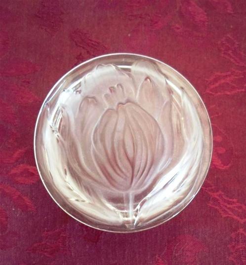 Glazen dekseldoosje/ snuisterijdoosje met afbeelding tulp, Antiek en Kunst, Antiek | Glas en Kristal, Ophalen of Verzenden