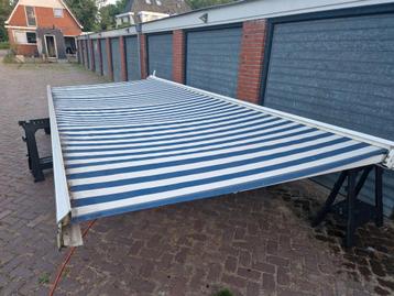 Mado Terrasscherm  606breed , uitval 250cm, Somfy motor beschikbaar voor biedingen