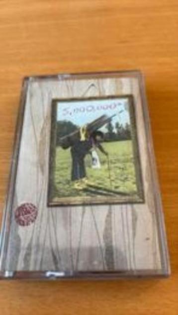 Dread Zeppelin muziek cassette 5.000.000 dolby 11 tracks  beschikbaar voor biedingen