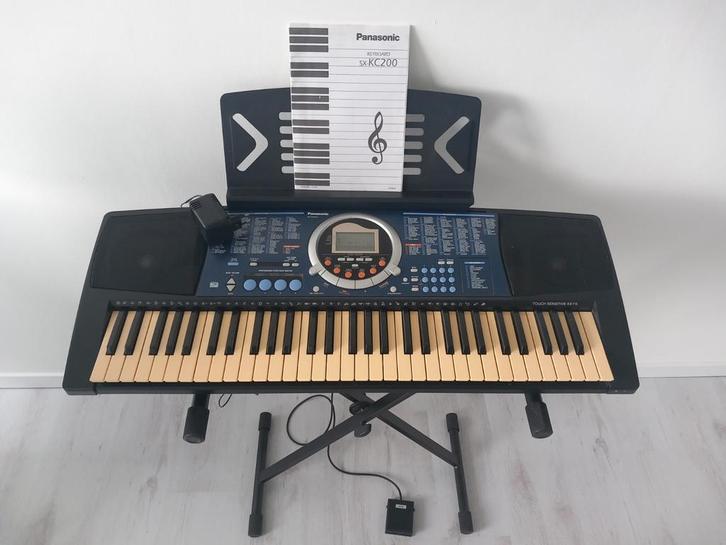 Panasonic Keyboard SX-KC200 met standaard en voetpedaal., Muziek en Instrumenten, Keyboards, Gebruikt, 61 toetsen, Overige merken