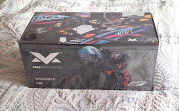 Max Verstappen 1:18 auto's Miami, Austin en Las Vegas. beschikbaar voor biedingen