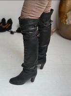 Cloe, over- knee laarzen , hoge kaarzen met hak., Hoge laarzen, Bruin, Ophalen of Verzenden, Zo goed als nieuw