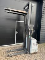 Electrische stapelaar 2000hefvermogen, Ophalen of Verzenden, Zo goed als nieuw