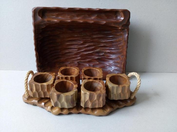 Oude brutalistische houten bak/eierset.Handarbeid.Pr/p/stuk, Antiek en Kunst, Curiosa en Brocante, Ophalen of Verzenden