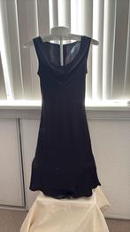 Tommy Hilfiger Slip dress zijde, heel mooi zwart, Kleding | Dames, Jurken, Zwart, Ophalen of Verzenden, Zo goed als nieuw, Knielengte