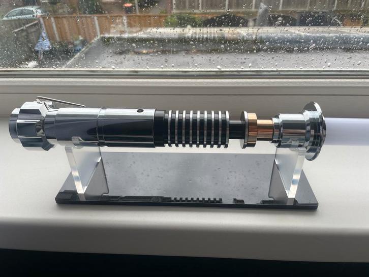 Luke Skywalker baselit Lightsaber!, Kinderen en Baby's, Speelgoed | Actiefiguren, Zo goed als nieuw, Ophalen of Verzenden