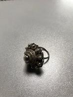 zilveren ZEEUWSE knoop ring, Ophalen of Verzenden, Zilver