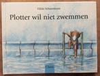 Hilde Schuurmans - Plotter wil niet zwemmen, Ophalen of Verzenden, Nieuw, Hilde schuurmans, 4 jaar