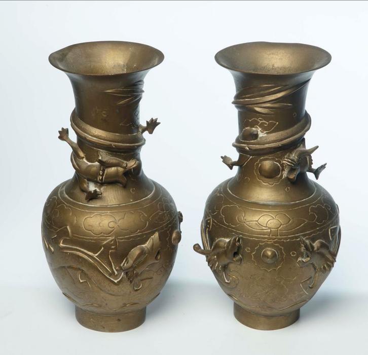 Antieke Draken Vazen - twee groot, twee wat kleiner, Antiek en Kunst, Antiek | Vazen, Ophalen