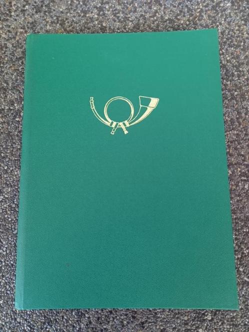 * Vintage postzegelalbum groen posthoorn *, Postzegels en Munten, Postzegels | Toebehoren, Verzamelalbum, Verzenden