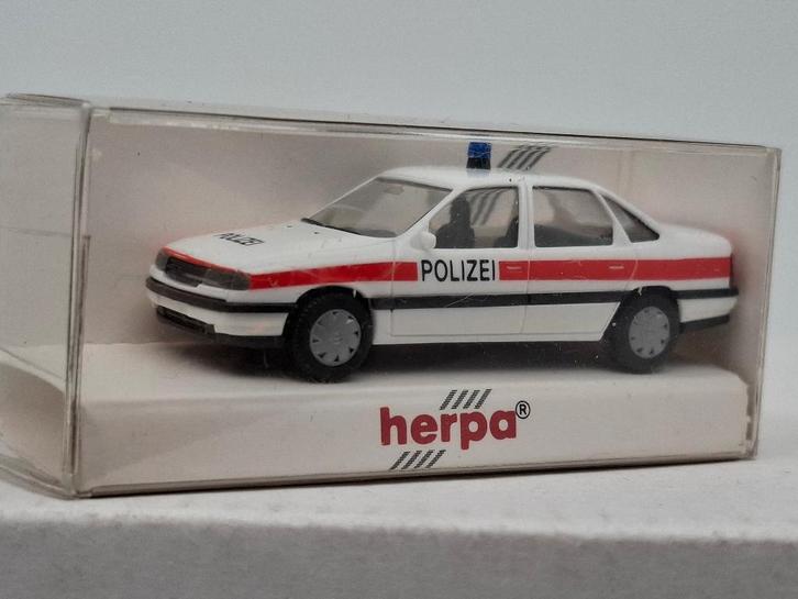 Opel Vectra politie - Herpa 1/87, Hobby en Vrije tijd, Modelauto's | 1:87, Zo goed als nieuw, Auto, Herpa, Verzenden