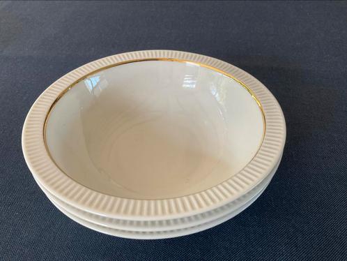 3 dessertschaaltjes 15.2 ARZBERG CANNELEE gouden bies, Antiek en Kunst, Antiek | Servies los, Ophalen of Verzenden