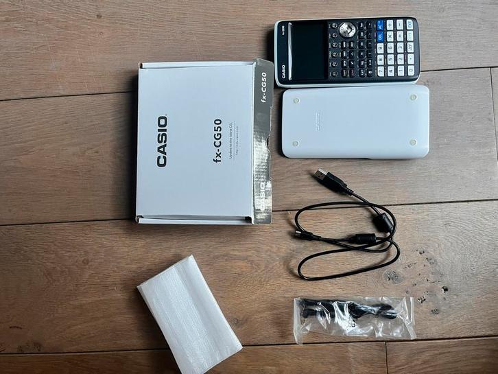 Casio fx-CG50 grafische rekenmachine, Diversen, Rekenmachines, Zo goed als nieuw, Grafische rekenmachine, Ophalen of Verzenden