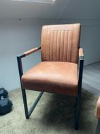 Twee eettafel stoelen, Huis en Inrichting, Stoelen, Ophalen, Zo goed als nieuw, Bruin