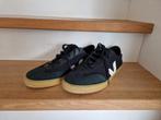 Mooie Veja herensneakers mt 43, Zwart, Veja, Ophalen of Verzenden, Sneakers of Gympen