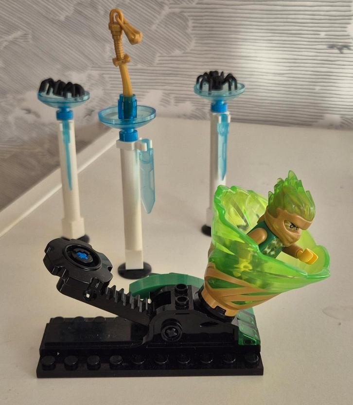 Ninjago 71730 Epische Strijd set 70681 Spinjitzu Skan Lioyd, Kinderen en Baby's, Speelgoed | Duplo en Lego, Zo goed als nieuw