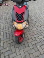 Kymco super 9, Fietsen en Brommers, Ophalen, Overige modellen, Zo goed als nieuw, Benzine