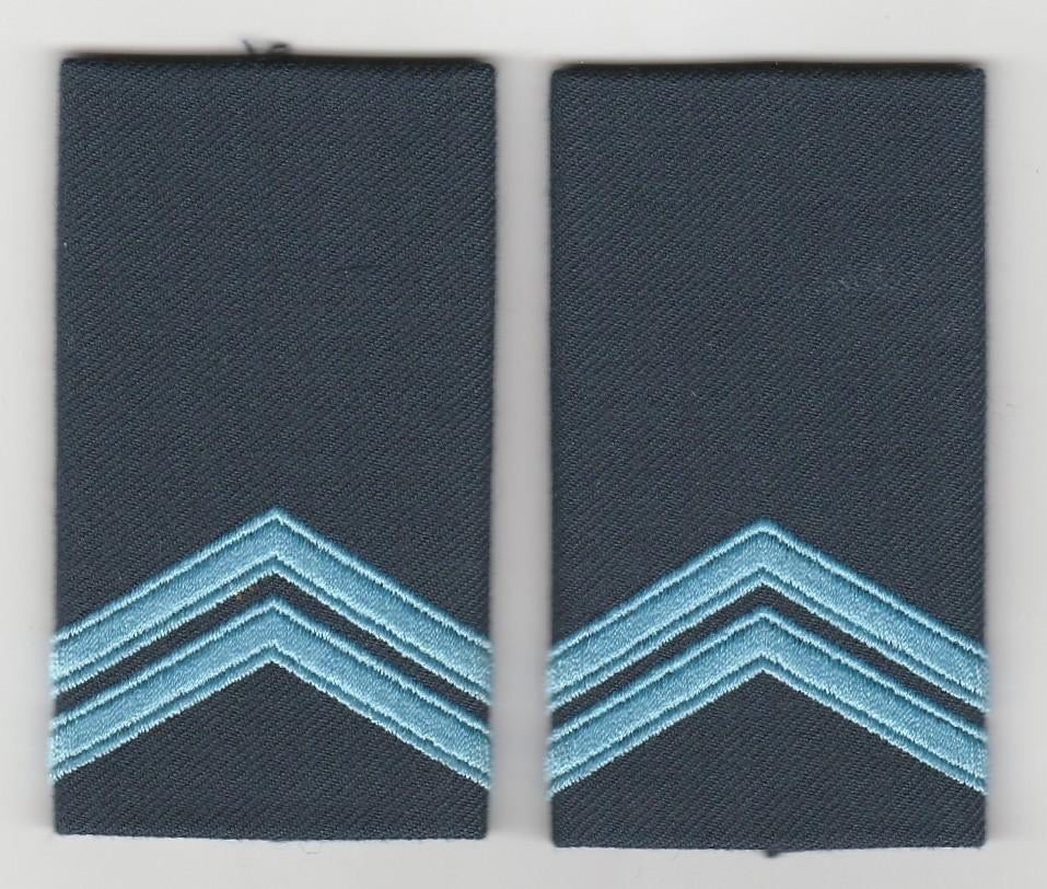 Set rang Korporaal Klu (Kon Luchtmacht) (grijsblauw),, Ophalen of Verzenden, Luchtmacht, Nederland, Embleem of Badge