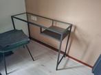 VITTSJÖ Laptoptafel Zwartbruin/Glas - Zo Goed Als Nieuw, Huis en Inrichting, Tafelonderdelen, Ophalen, Minder dan 50 cm, 100 tot 150 cm