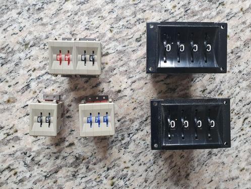 Diverse gebruikte duimwielschakelaars, Hobby en Vrije tijd, Elektronica-componenten, Gebruikt, Ophalen of Verzenden