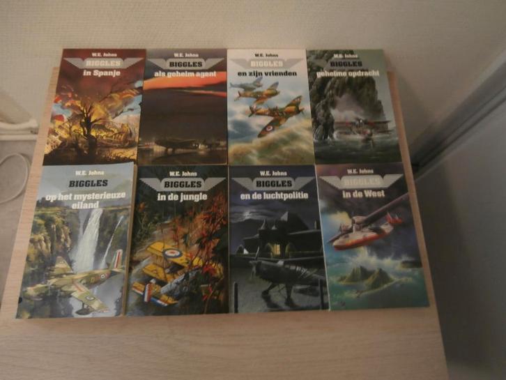 Biggles., Boeken, Avontuur en Actie, Gelezen, Ophalen of Verzenden