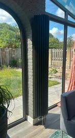 Jaga Iguana Circo Designradiator - Wandmodel, Ophalen, Radiator, Minder dan 60 cm, Zo goed als nieuw