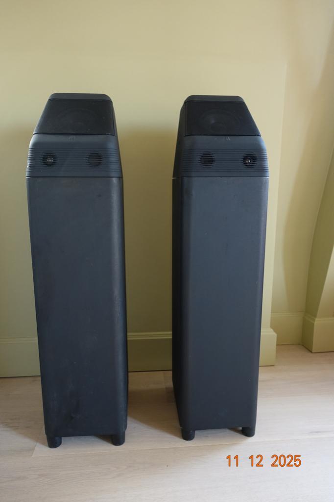 Acoustic Research AR M5 speakers uit de 90's in topconditie, Audio, Tv en Foto, Luidsprekers, Refurbished, Front, Rear of Stereo speakers