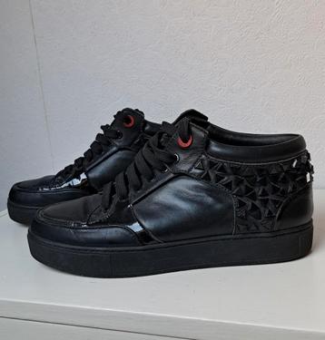 ROYAUMS Rage All Black Kilian sneakers.  beschikbaar voor biedingen