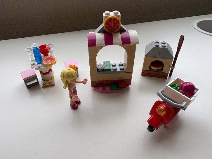 Lego Friends 41092 - Stephanie's Pizzeria, Kinderen en Baby's, Speelgoed | Duplo en Lego, Zo goed als nieuw, Lego, Complete set
