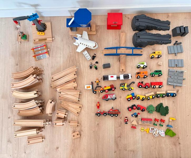 Brio houten treinbaan set, Kinderen en Baby's, Speelgoed | Houten speelgoed, Zo goed als nieuw, Overige typen, Ophalen of Verzenden