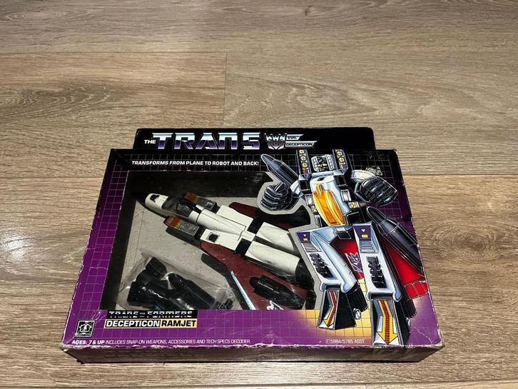 Transformers g1 decepticon seeker Ramjet in box 1985, Verzamelen, Transformers, Gebruikt, G1, Decepticons, Ophalen of Verzenden
