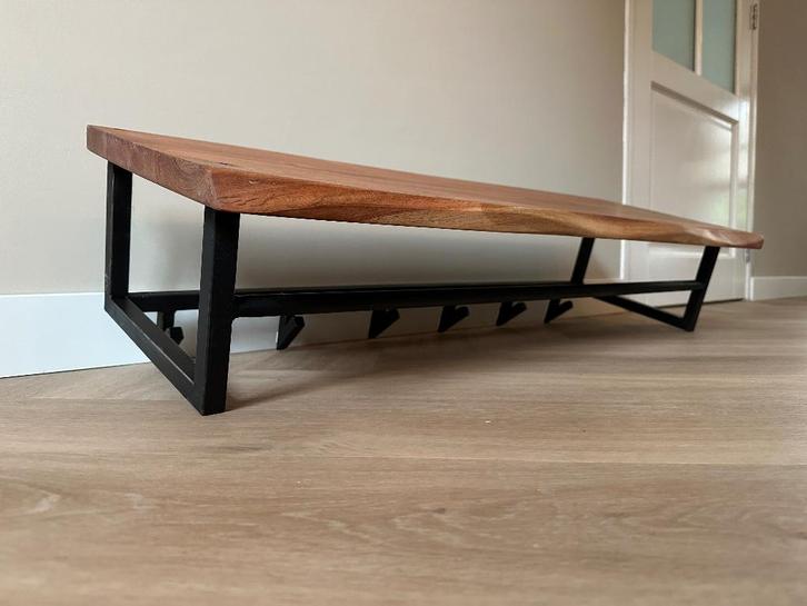 Industriële kapstok - Massief Acaciahout, Huis en Inrichting, Woonaccessoires | Kapstokken, Zo goed als nieuw, Wandkapstok, Minder dan 100 cm