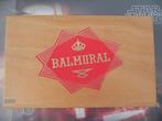 Grote platte sigarendoos van Balmoral 40 x 24,5 x 4 cm., Ophalen of Verzenden, Gebruikt, Tabaksdoos of Verpakking