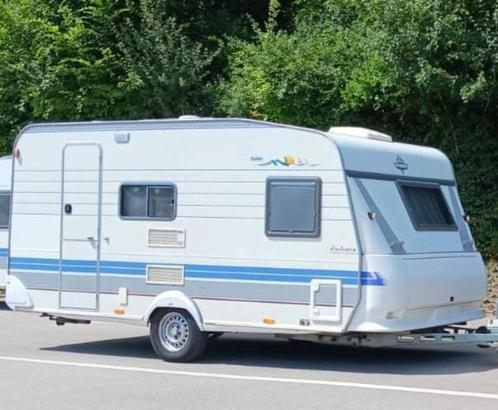 Hobby caravan 460 met nieuwe voortent, uitbouw en luifel, Caravans en Kamperen, Caravans, Particulier, tot en met 4, 1000 - 1250 kg