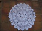 rond gehaakt tafelkleed nr NN 138, Huis en Inrichting, Tafelkleden, Verzenden, Zo goed als nieuw, Rond, Binnen