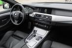 BMW 5 Serie 520i M-pakket NL auto Automaat/Navigatie/Parkeer, Auto's, Automaat, Gebruikt, Zwart, 4 cilinders