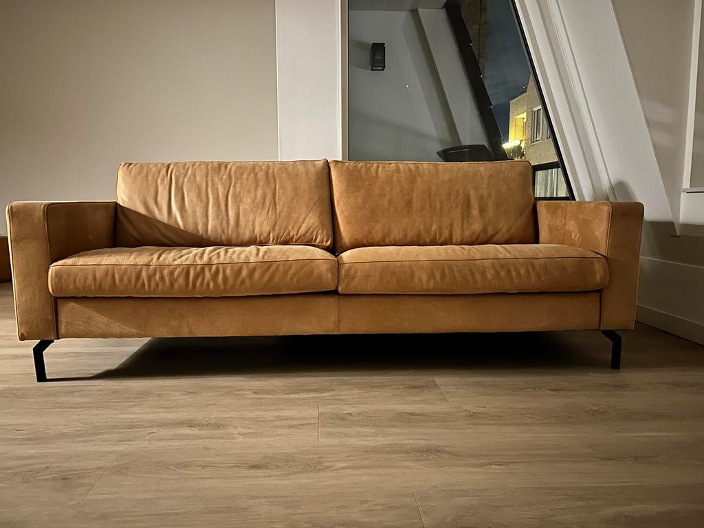 Cognac leren bank van Lederrland - zo goed als nieuw!, Huis en Inrichting, Banken | Bankstellen, Ophalen, Rechte bank, Modern