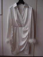 Erg mooie meisjes dames Shein kerst feest jurk XS satijn, Kleding | Dames, Jurken, Wit, Ophalen of Verzenden, Zo goed als nieuw