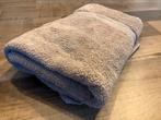 Set van 3 mooie Hema bad handdoeken 70x140cm taupe als nieuw, Ophalen of Verzenden, Zo goed als nieuw, Overige kleuren, Handdoek