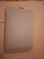 M-Line hoofdkussen, Eenpersoons, Wit, Ophalen of Verzenden, Zo goed als nieuw