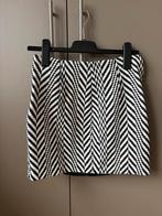 Mango Rok Zebra Maat 38, Kleding | Dames, Rokken, Maat 38/40 (M), Zwart, Ophalen of Verzenden, Zo goed als nieuw