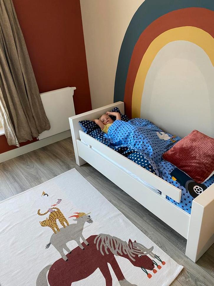 Mooi peuterbedje Kidsmill, Huis en Inrichting, Slaapkamer | Complete slaapkamers, Zo goed als nieuw, Eenpersoons, Ophalen
